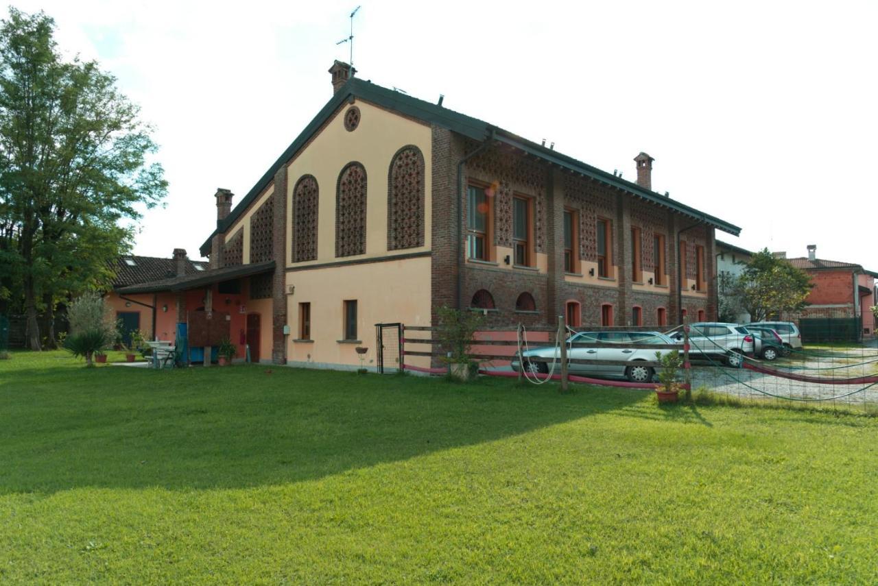 Borghetto Lodigiano Antica Cascina B&B المظهر الخارجي الصورة