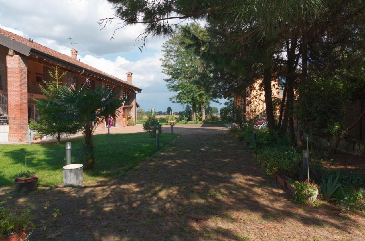 Borghetto Lodigiano Antica Cascina B&B المظهر الخارجي الصورة