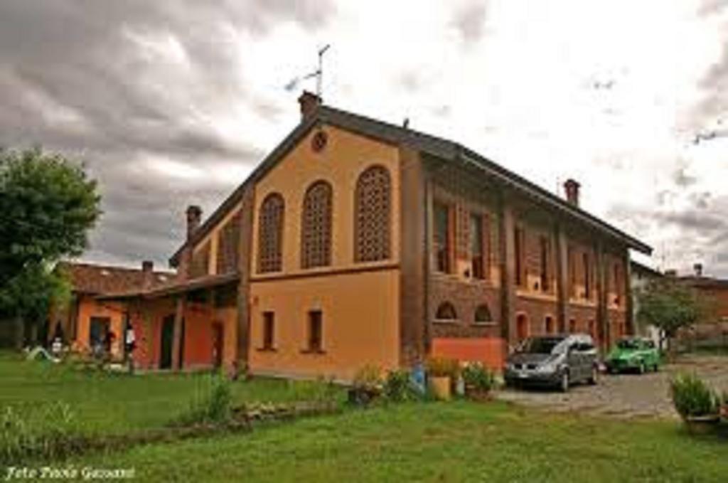 Borghetto Lodigiano Antica Cascina B&B المظهر الخارجي الصورة